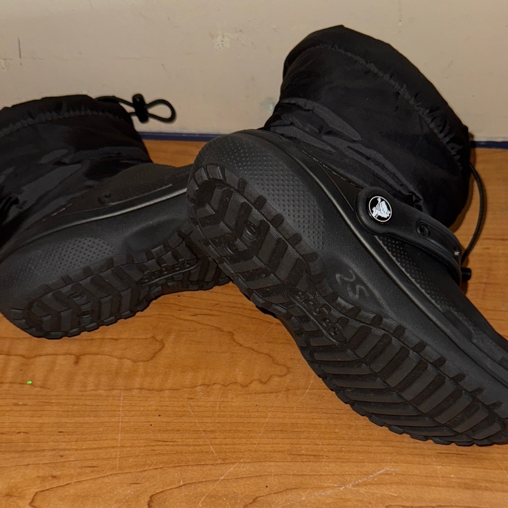 Kids Black Winter Boots - Picture 6 of 7